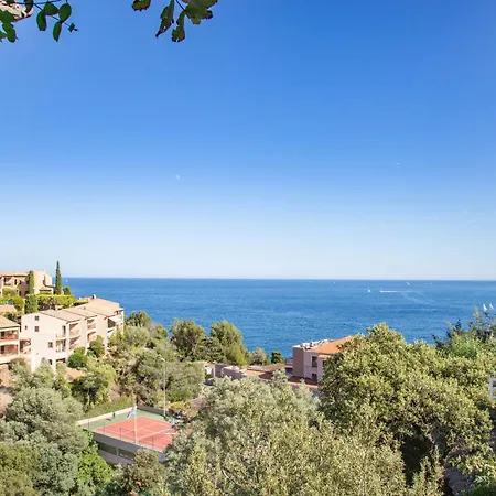 别墅 Sumptuous With Sea View And Its Renovated Outbuilding In The Heart Of *
