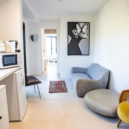 Villa Sumptuous With Sea View And Its Renovated Outbuilding In The Heart Of Théoule-sur-Mer